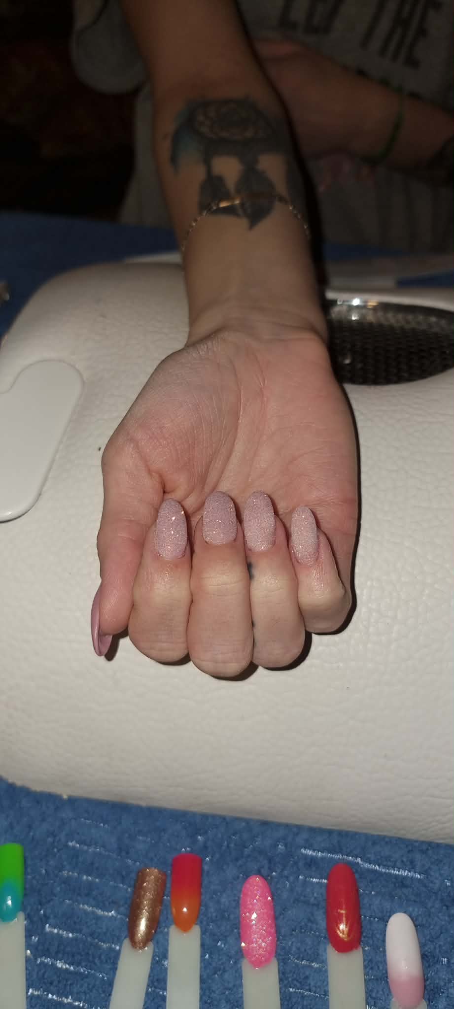 Dragons motívumos körmök